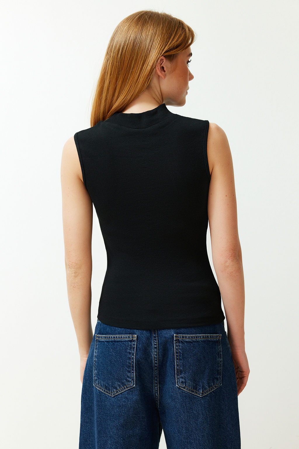 Trendyolmilla Siyah-Beyaz 2li Paket Fitted Vucuda Oturan Fitilli Esnek Orme Bluz TWOSS24BZ00407  фото 5