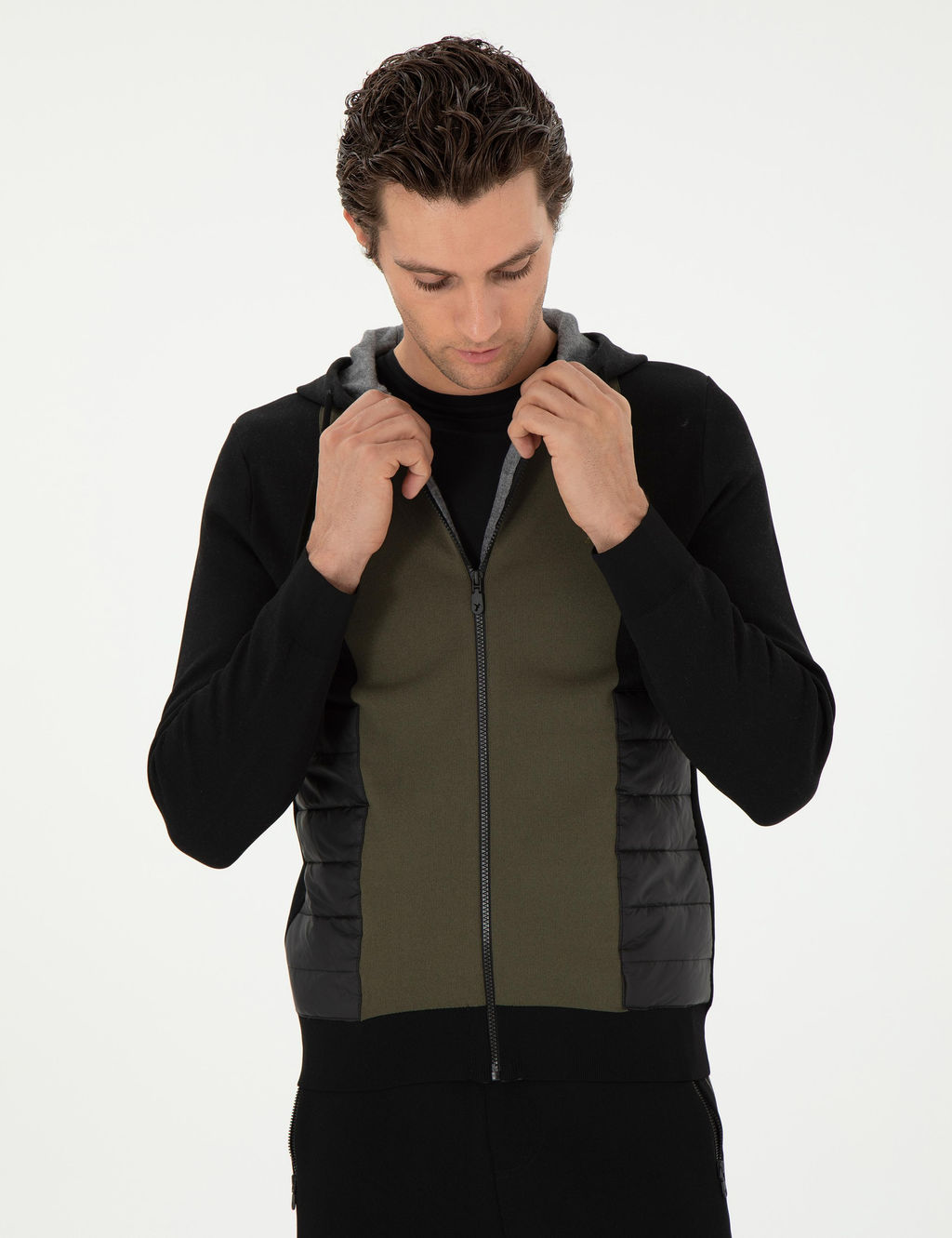 Черный трикотажный кардиган стандартного кроя - Cacharel фото 3