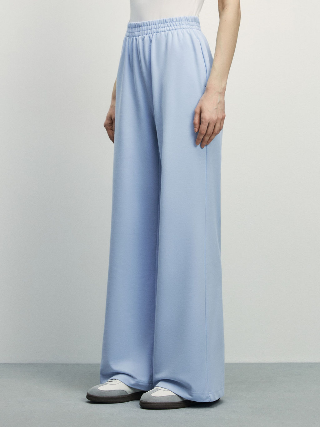 Базовые широкие трикотажные брюки / Zarina  фото 3