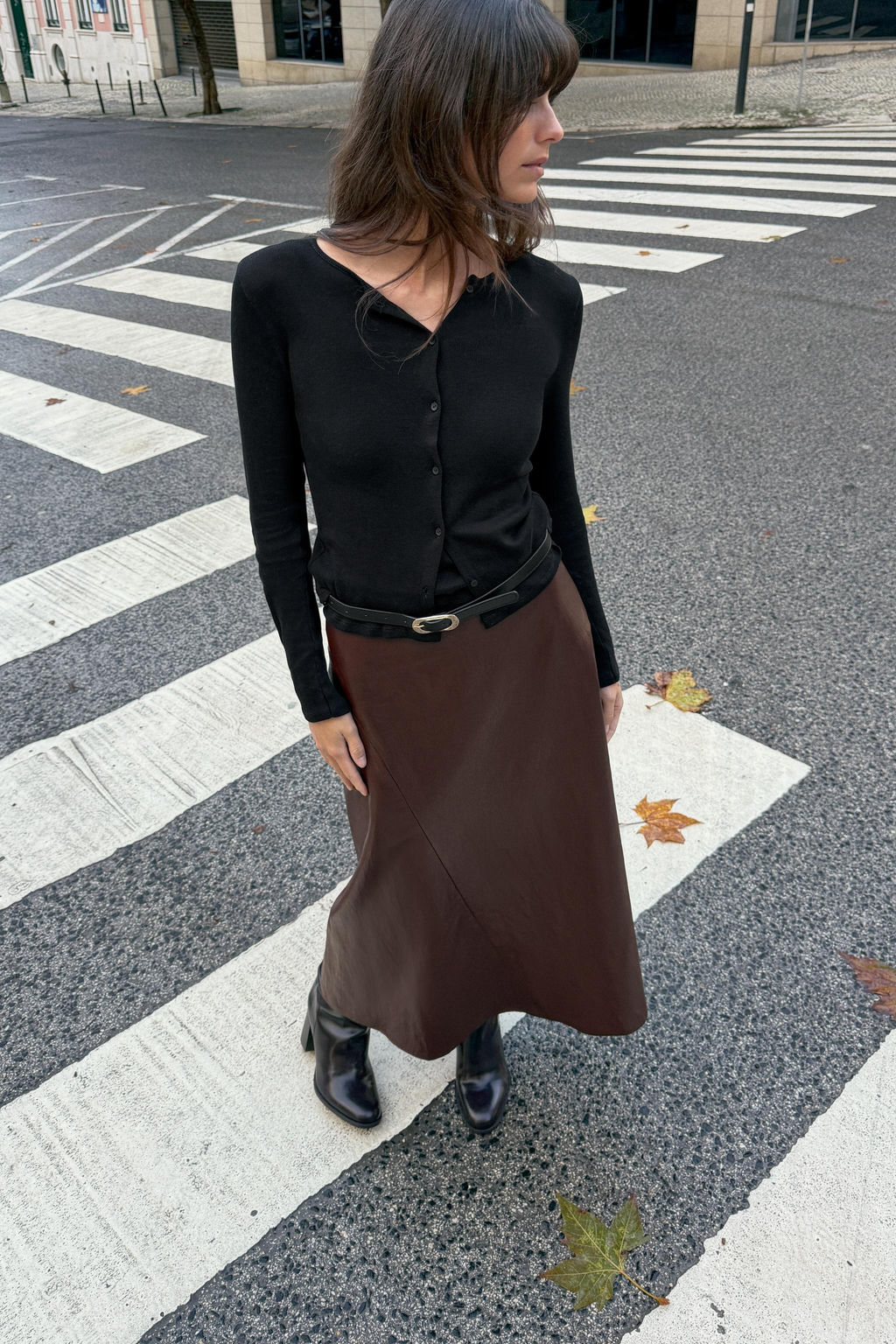 FAUX LEATHER MIDI SKIRT WITH BELT - Zara фото 19