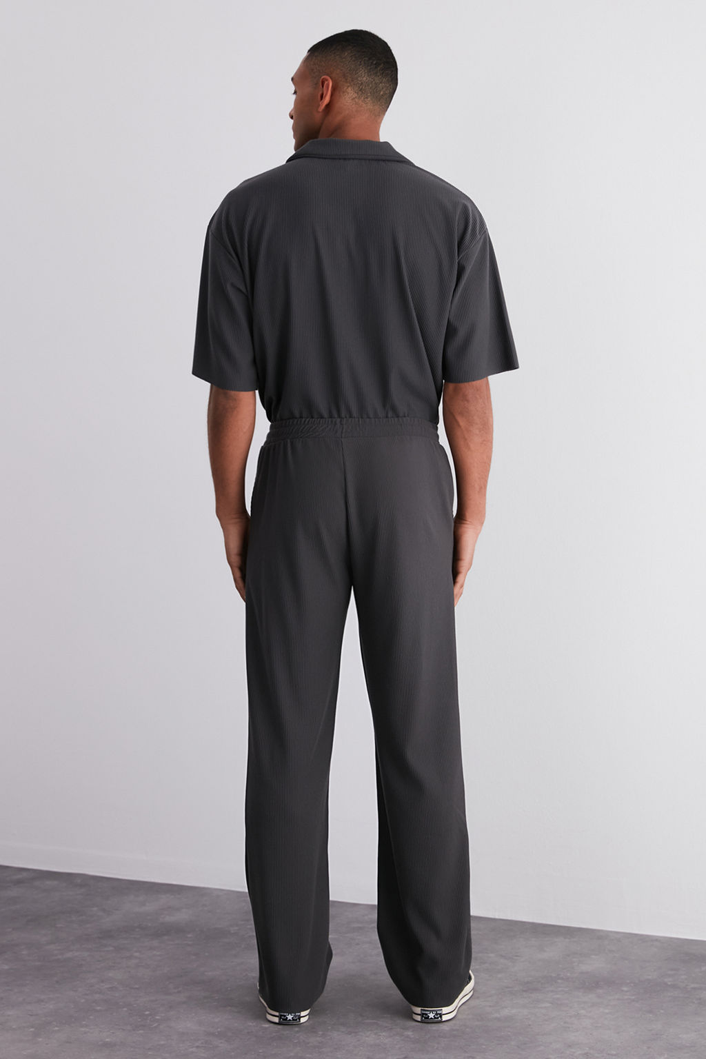 Fume /Wide Leg Dokulu K?r?smaz Gizli Kordonlu Tek Parca Esofman Alt? TMNSS23EA00013