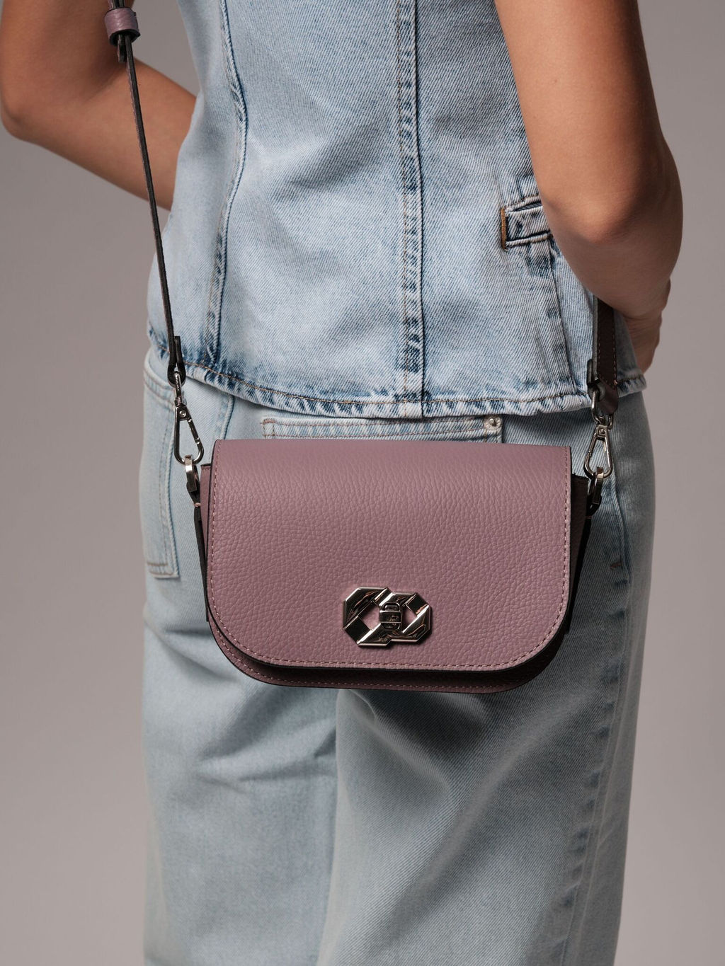 Сумка на плечо кросс-боди Deboro 30879 лиловая тень