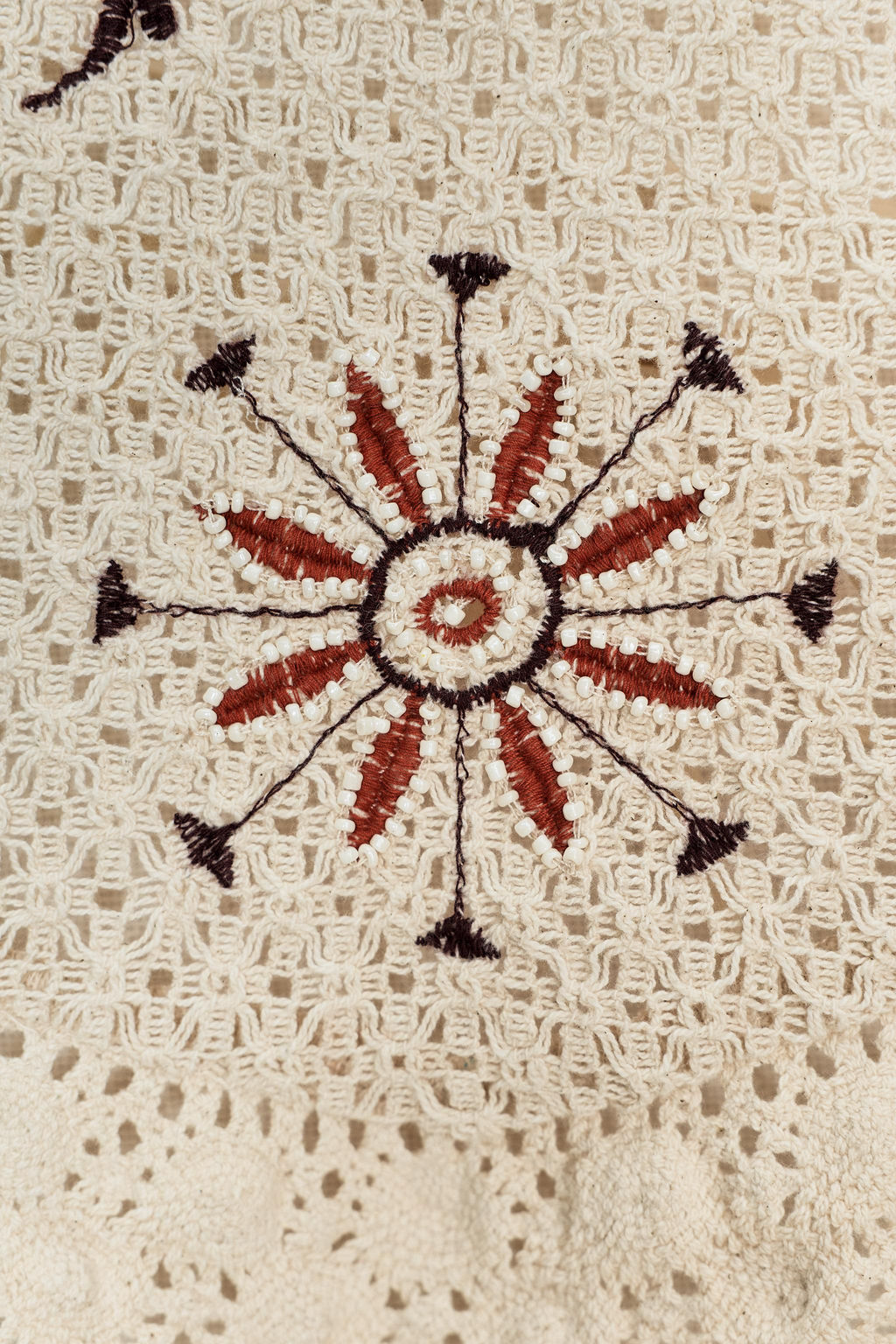 EMBROIDERED CROCHET TOP - Zara фото 6