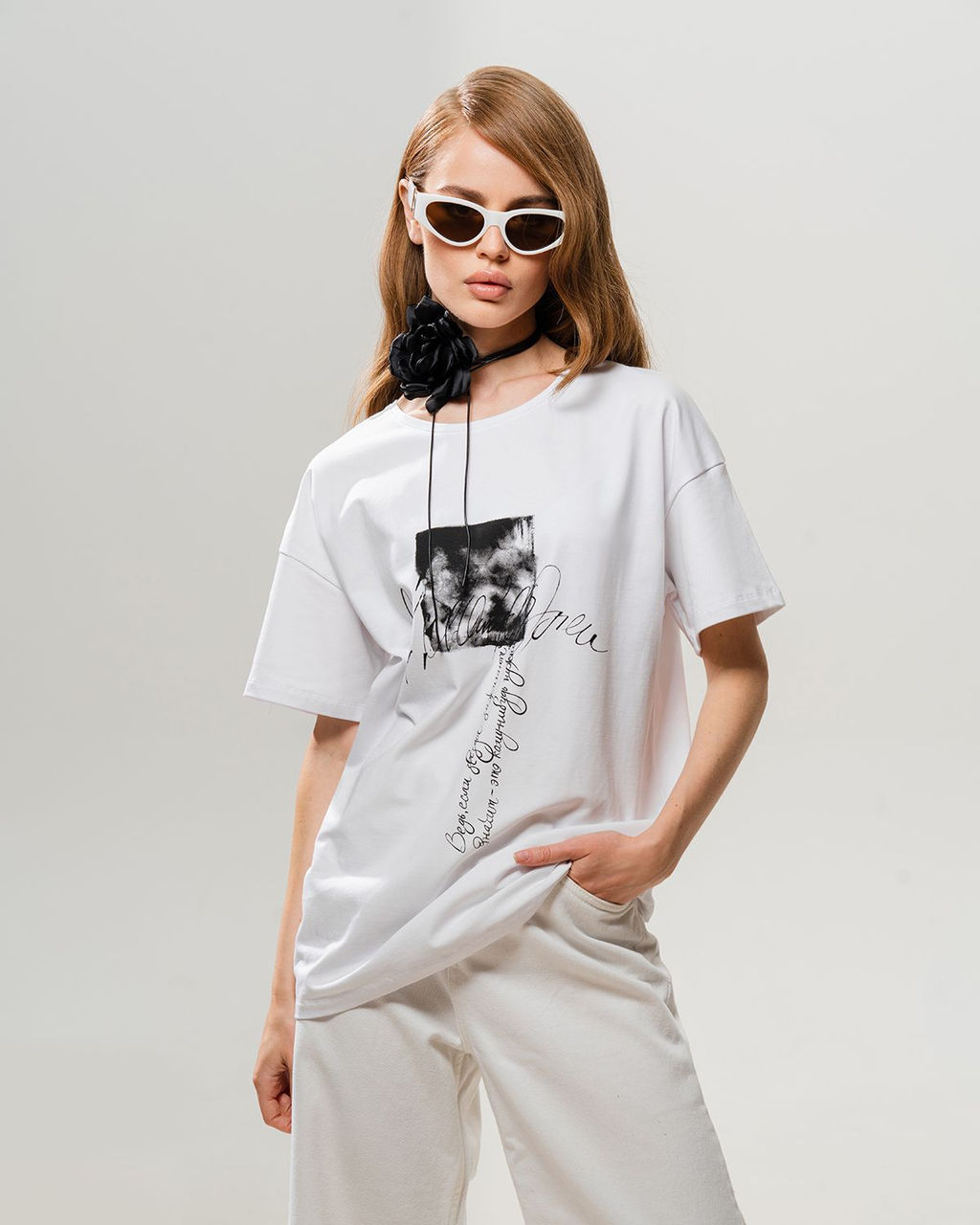 Колье-чокер с крупным цветком CHR001