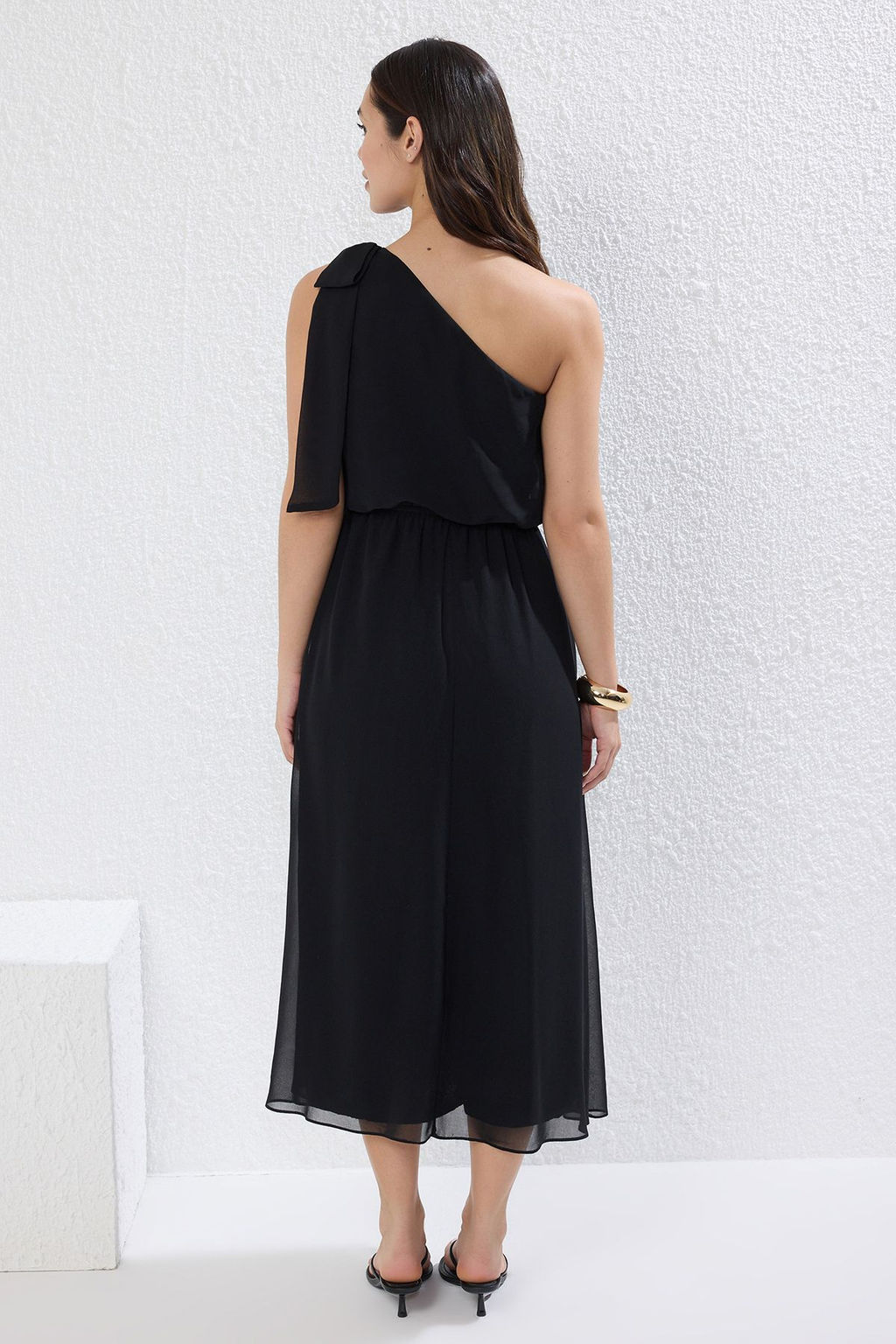 K?rm?z? Etegi Belden Ac?lan Sifon Ucus Ucus Dokuma Maxi Elbise TWOSS25EL00450 - Trendyolmilla фото 8