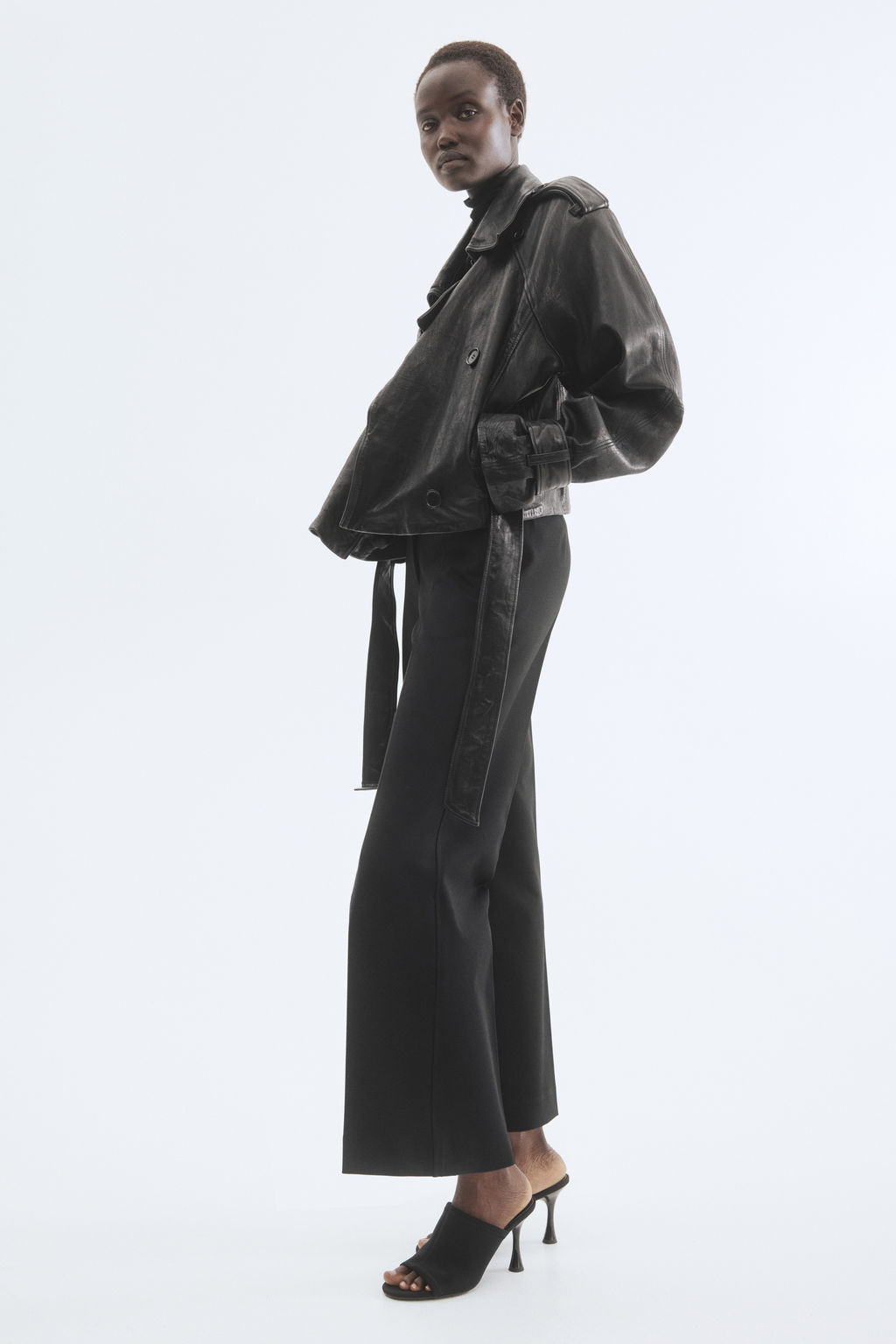 Pantal?n tobillero de corte bootcut - H&m фото 4