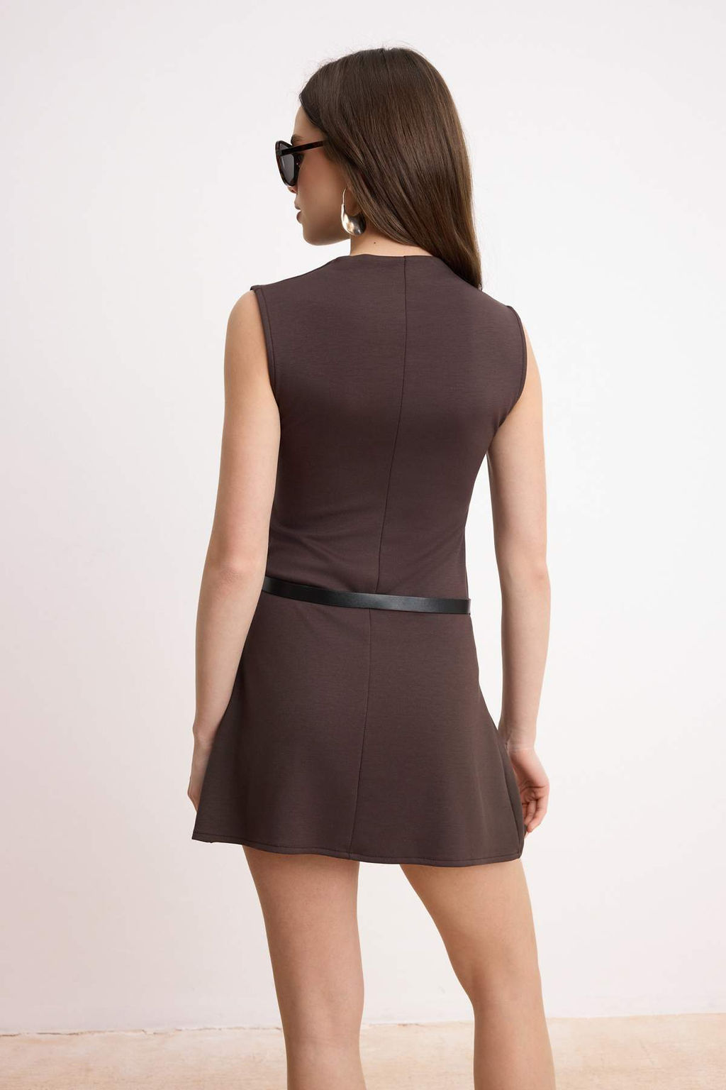 Kahverengi Belden Ac?lan Dik Yaka Kolsuz Kemerli Mini Soft Touch Orme Elbise TWOSS26EL00632 - Trendyolmilla фото 4