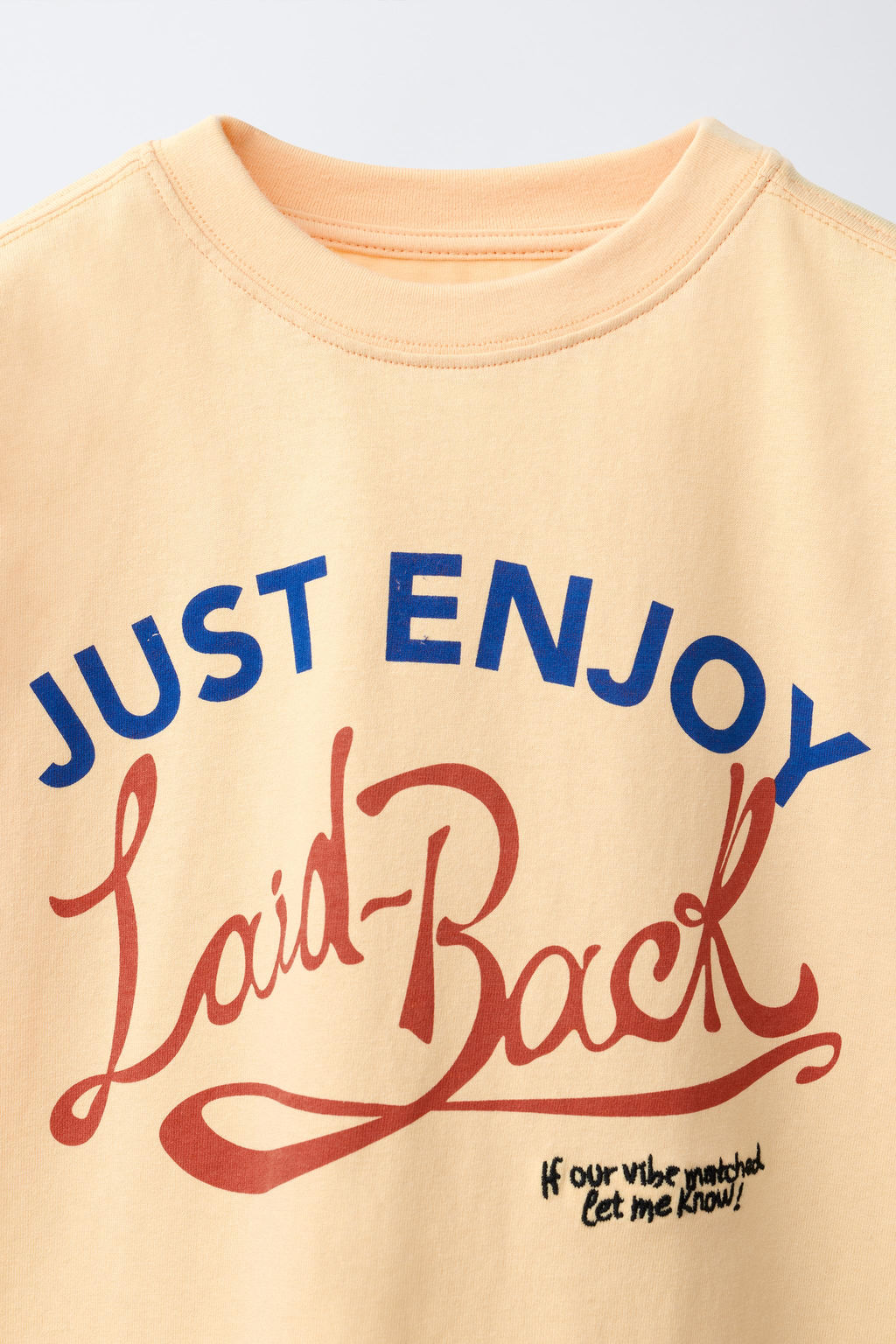 CAMISETA ESTAMPADO TEXTO / Naranja claro - Zara фото 3