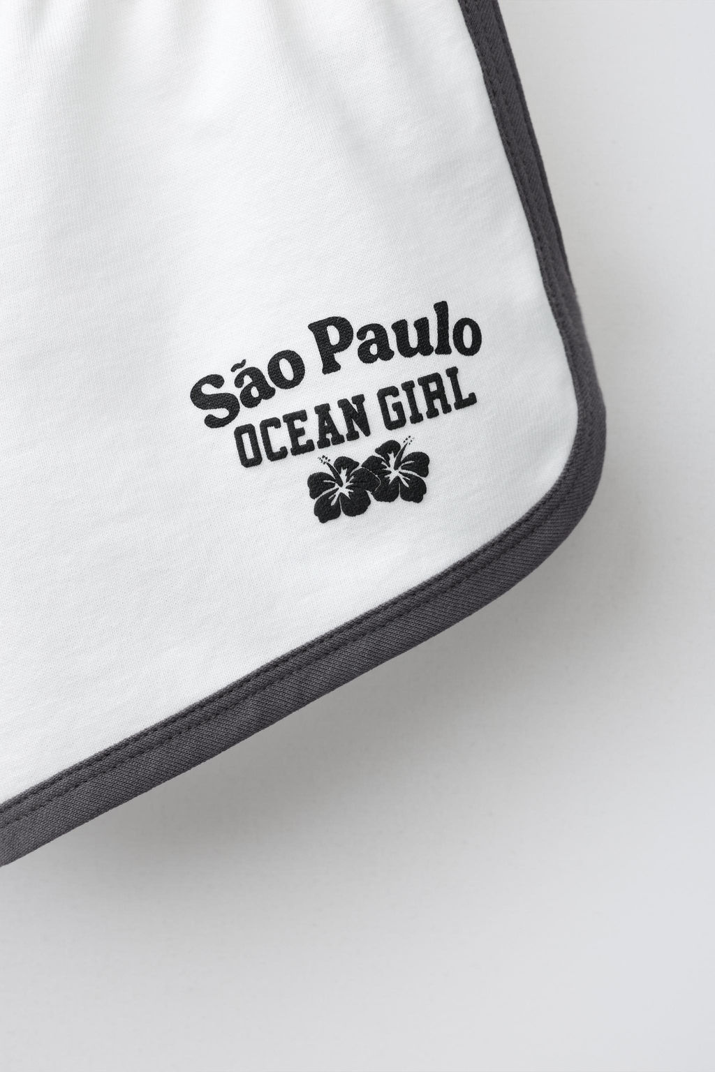 BERMUDA TEXTO CONTRASTE / Blanco - Zara фото 4