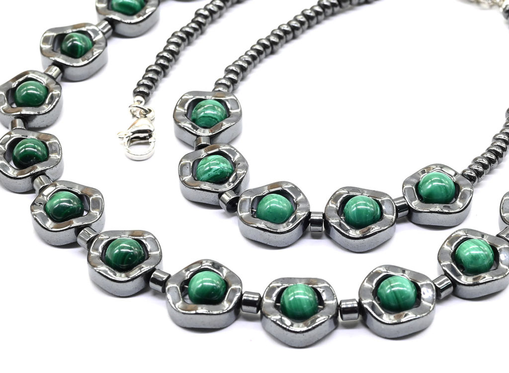 Колье с браслетом из гематита круг 12мм с малахитом, 49см, 18см Радуга камня