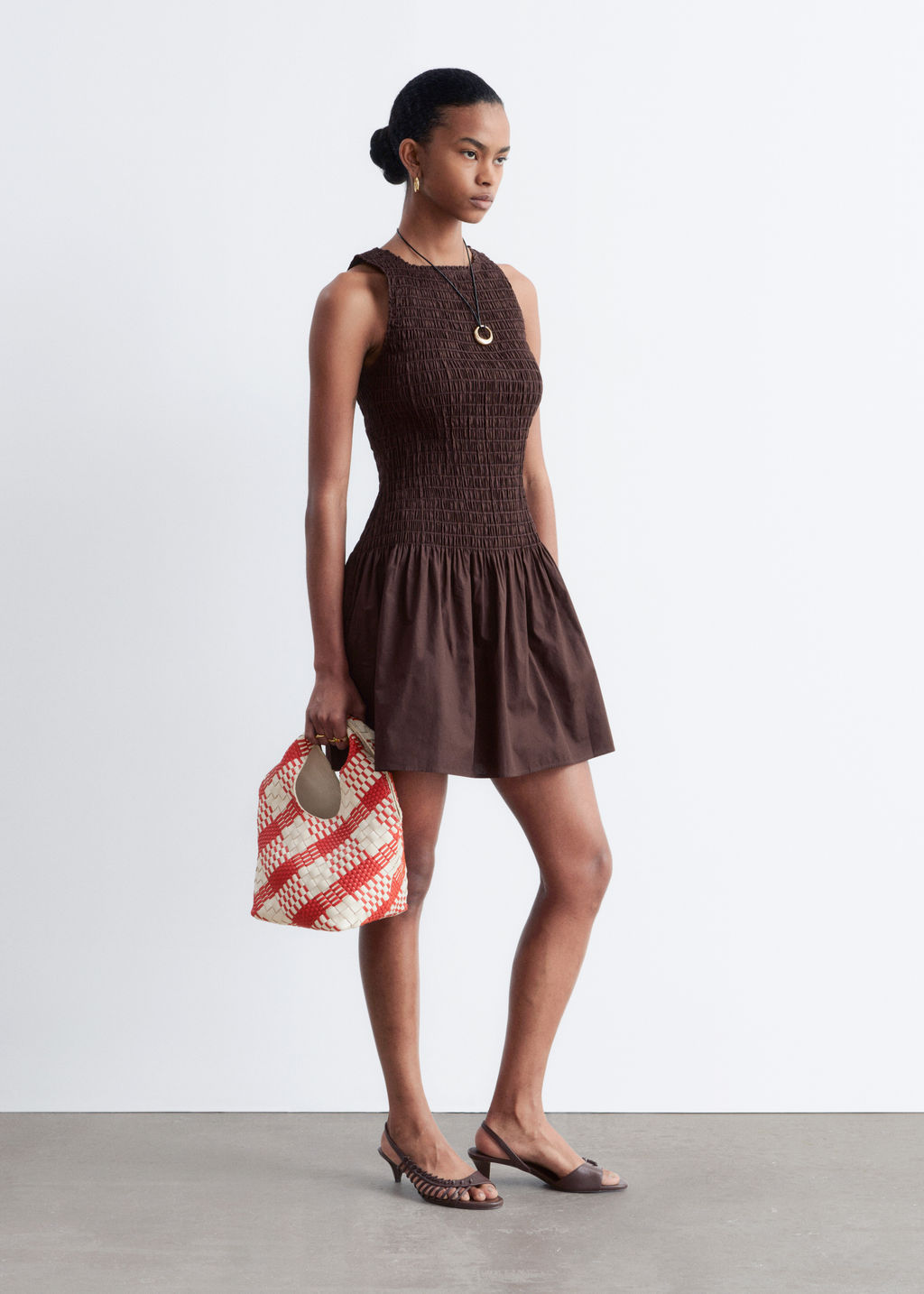Minivestido en popelina de algod?n fruncido - H&m фото 6
