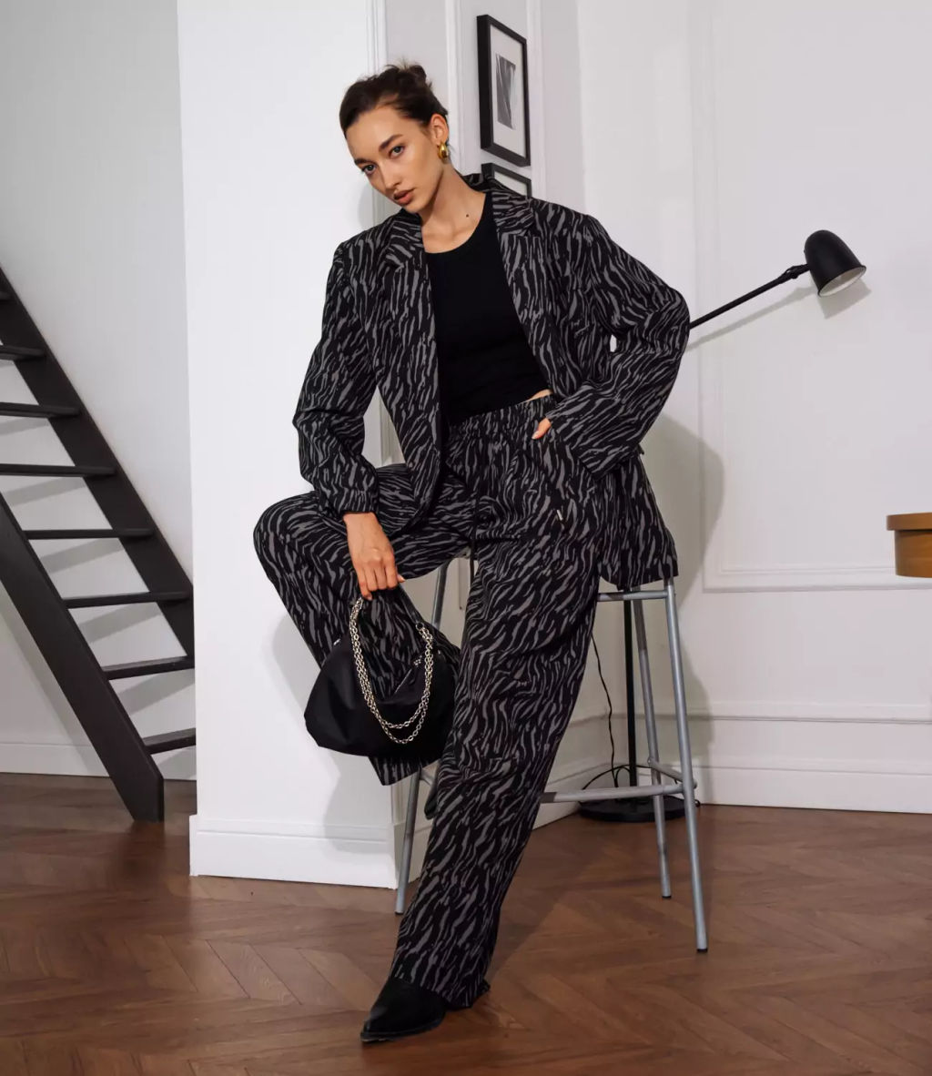 Костюм #КТ2793, чёрный,серый - Dommod фото 4