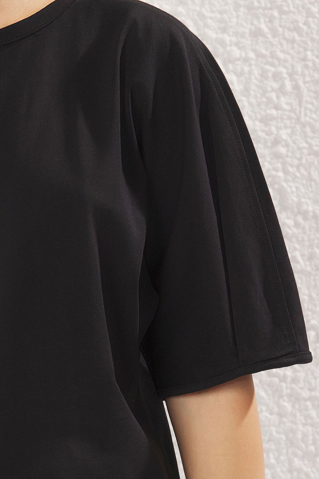 TRENDYOLMILLA Ac?k Sar? %100 Pamuk Balon Kol Oversize/Genis Kesim Orme T-Shirt TWOSS25TS00041  фото 9