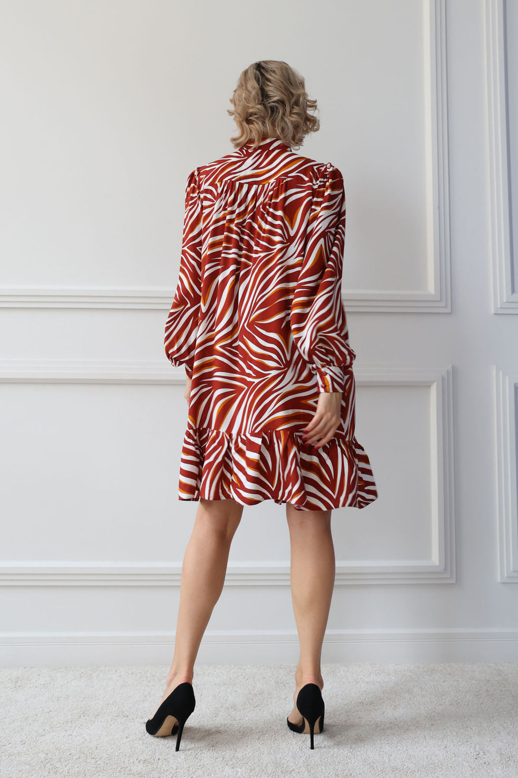 Платье-рубашка с длинным рукавом и оборкой - Looklikecat фото 4