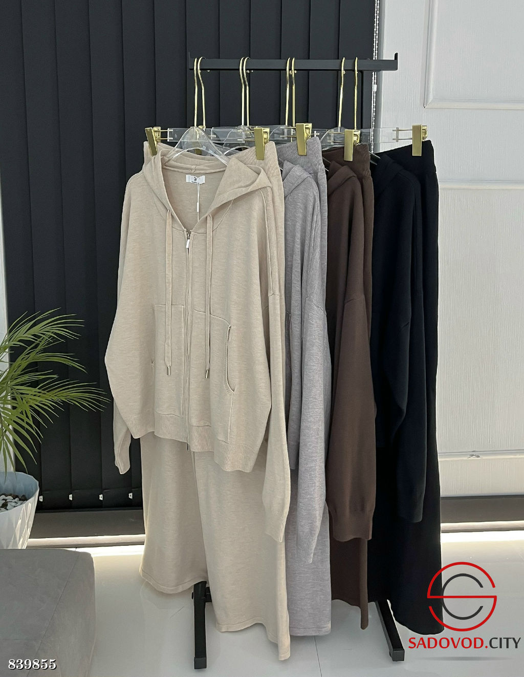 Спортивный женский костюм - Bruno фото 5