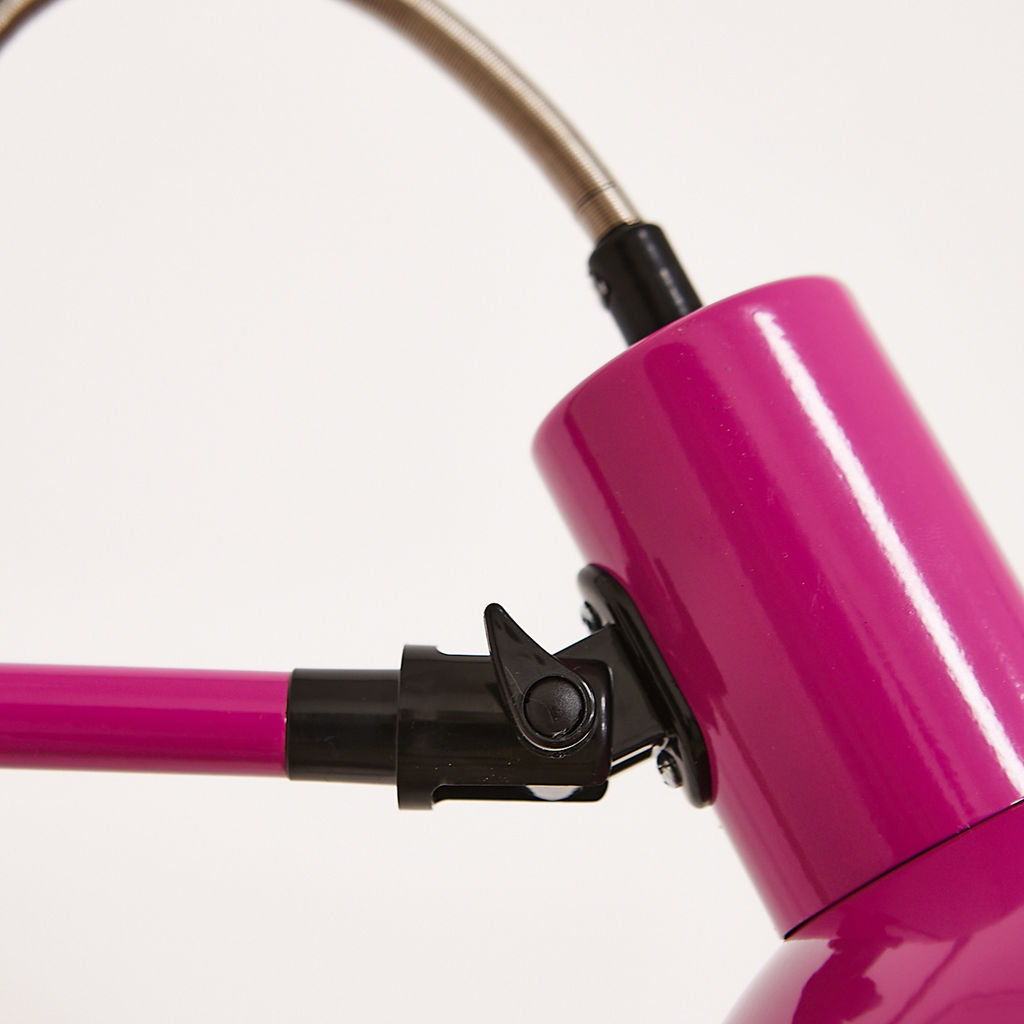 UML-T702 E14 PINK Торшер напольный под лампу Е14, 60W, с регулировкой наклона. Механический выключатель. Розовый. ТМ Uniel - Volpe фото 15