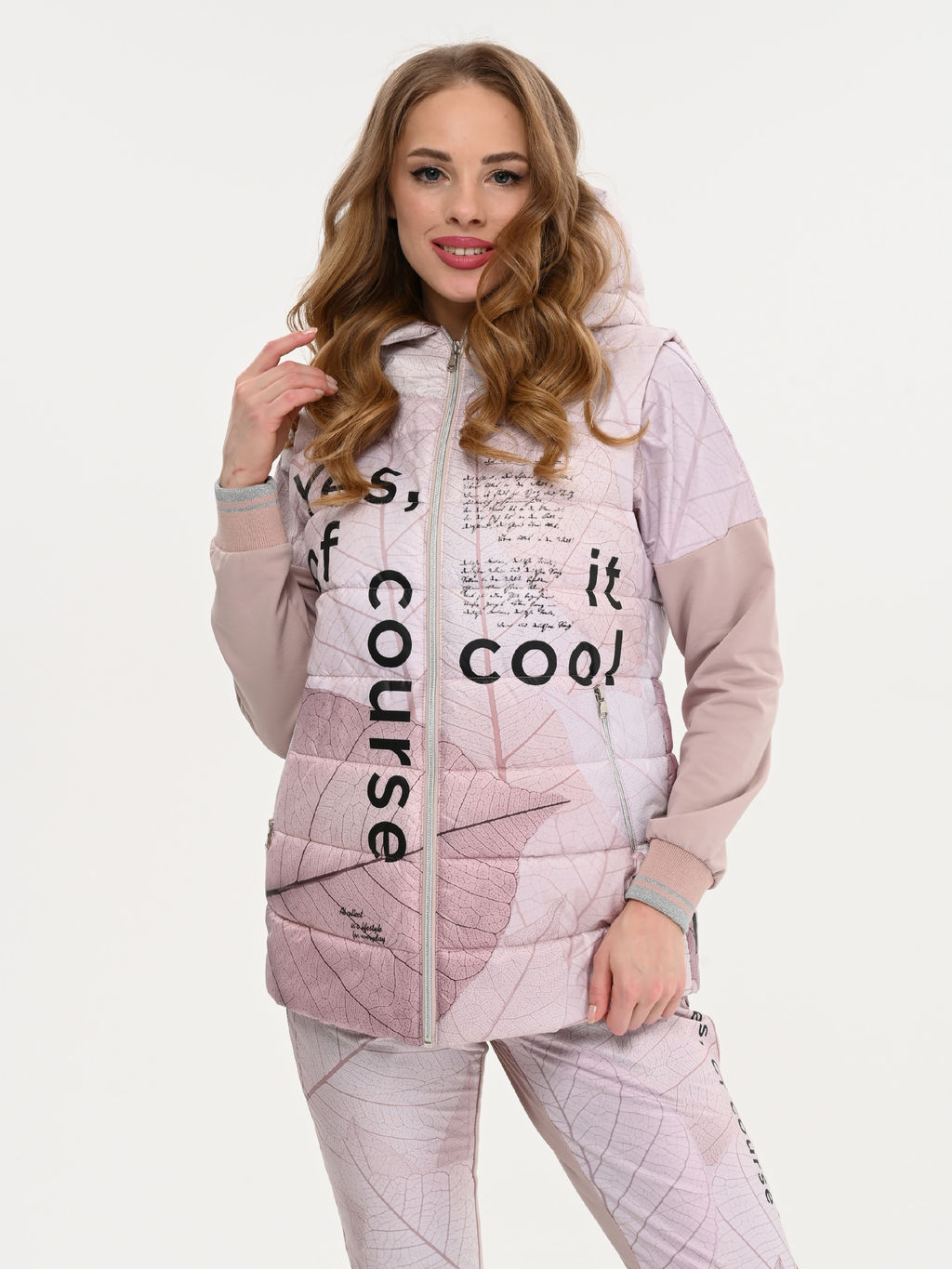 Уникальный стеганный жилет на синтепоне с принтом дизайнерской работы - А+б коллекция фото 2