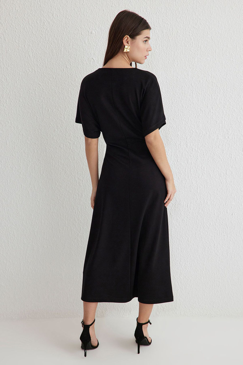 Siyah Fitted Buzgu/Drape Midi Esnek Orme Elbise TWOSS25EL00101 - Trendyolmilla фото 5