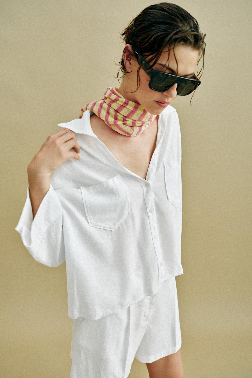 CAMISA FLUIDA CON LINO / Blanco - Zara фото 2