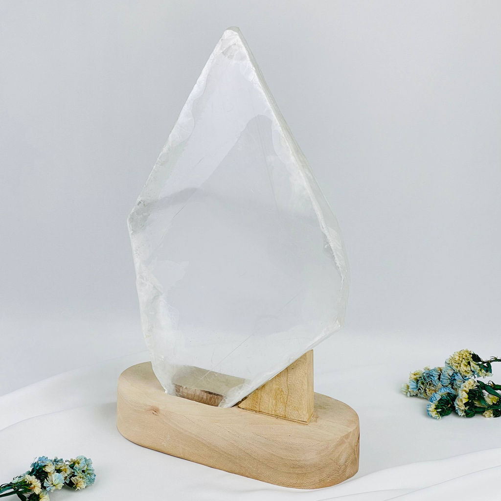 Срез Селенита на подставке - Радуга самоцветов фото 2