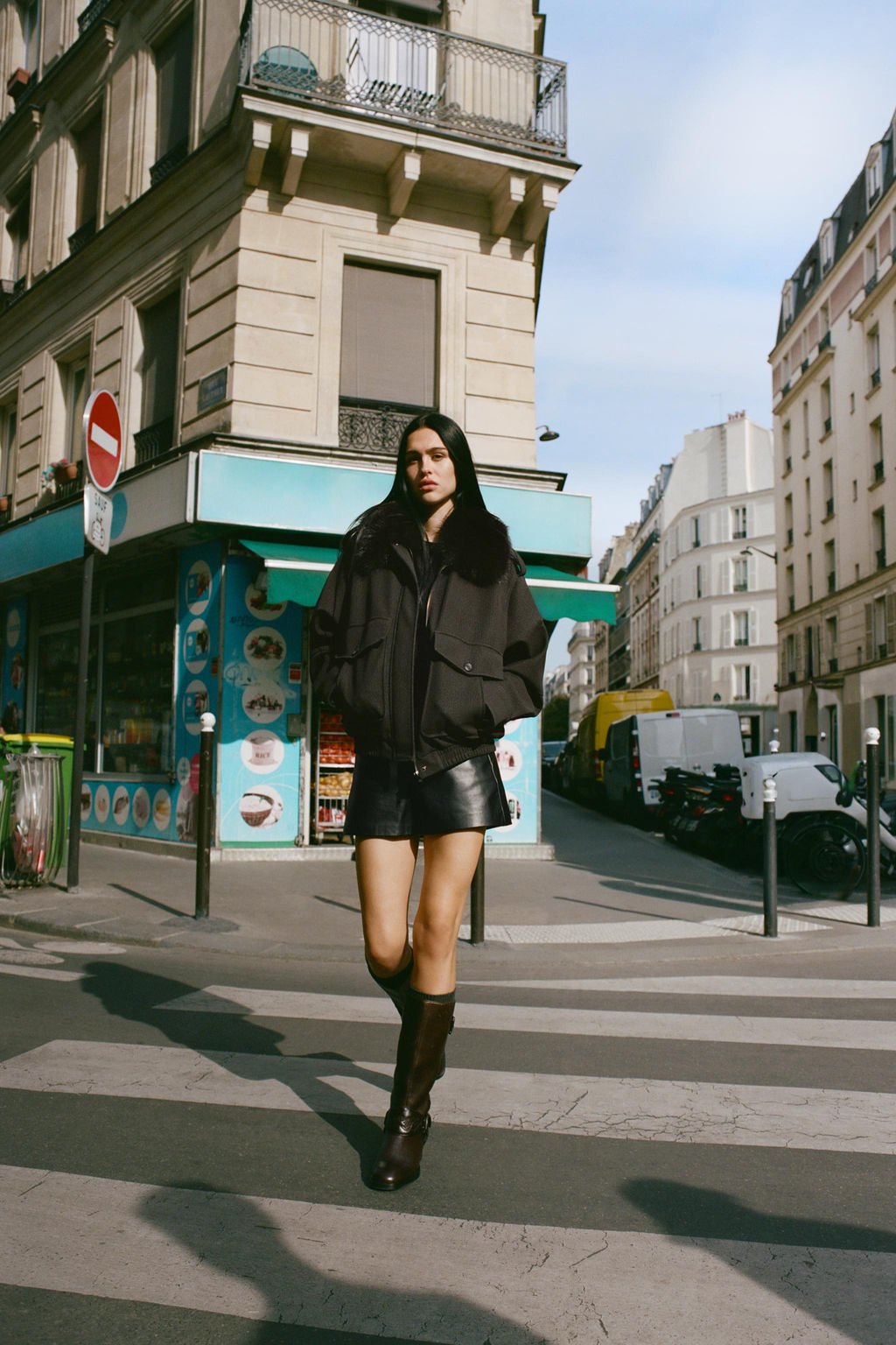 FAUX LEATHER HIGH-WAIST SHORTS