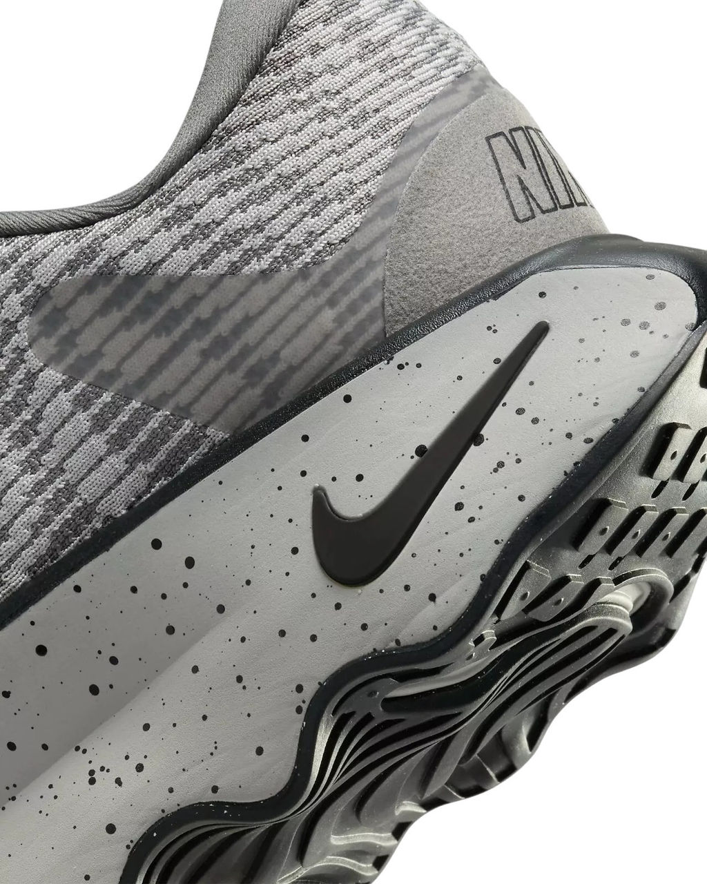 Кроссовки мужские