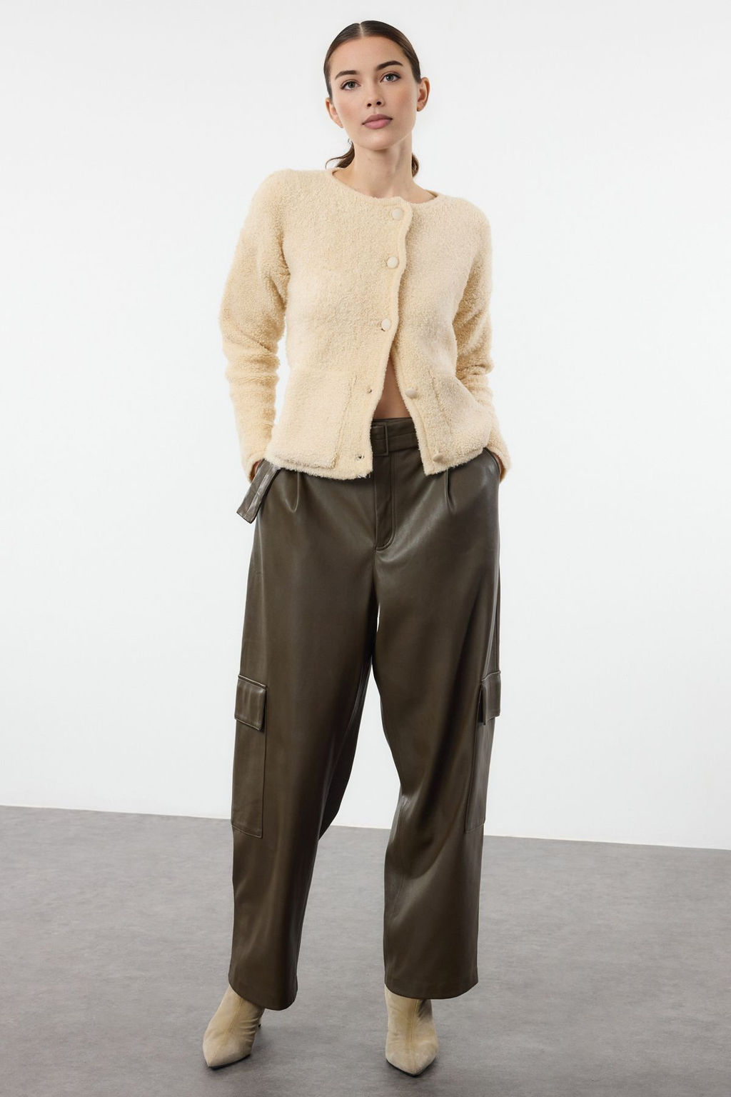 TRENDYOLMILLA Mint Buklet Cepli Triko H?rka TWOAW25HI00126 фото 2