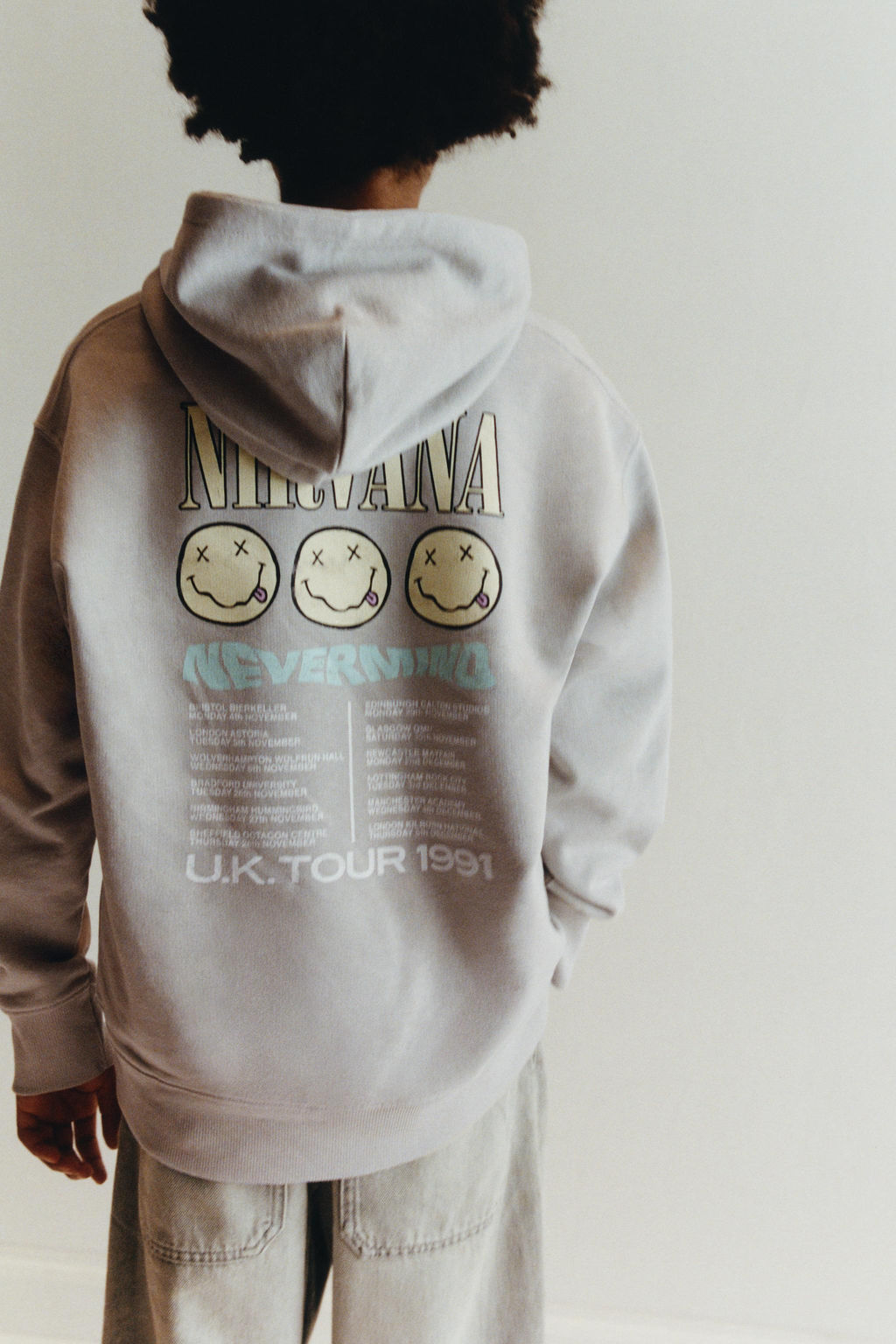 SUDADERA CAPUCHA NIRVANA ® / Gris perla - Zara фото 2