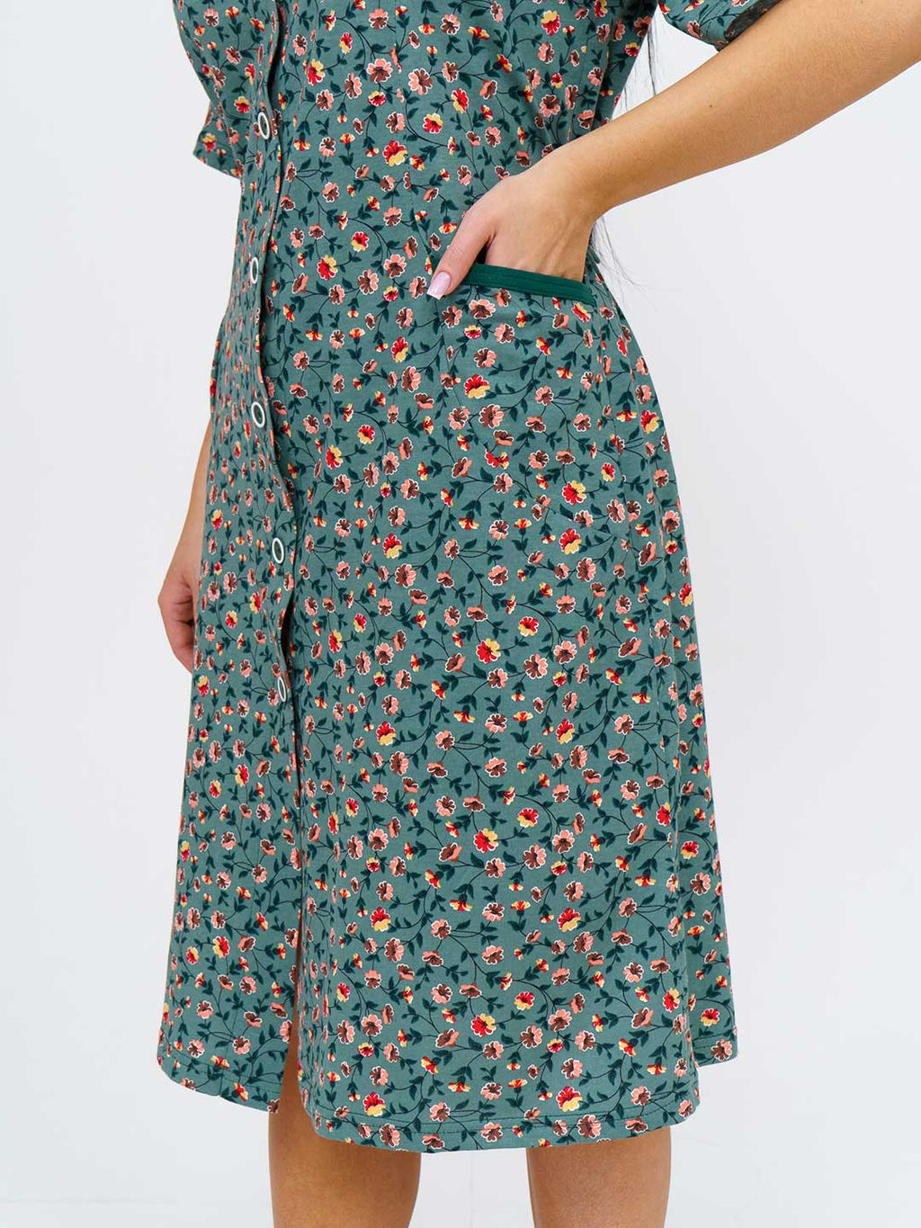 Халат женский, цвет зеленый