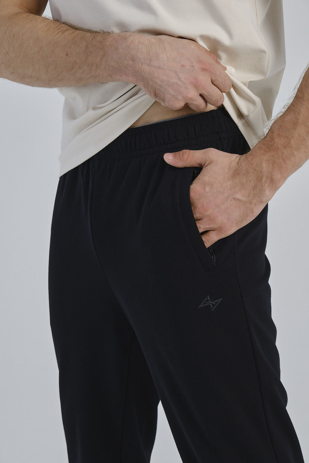 Брюки трикотажные Черный - Anta фото 3