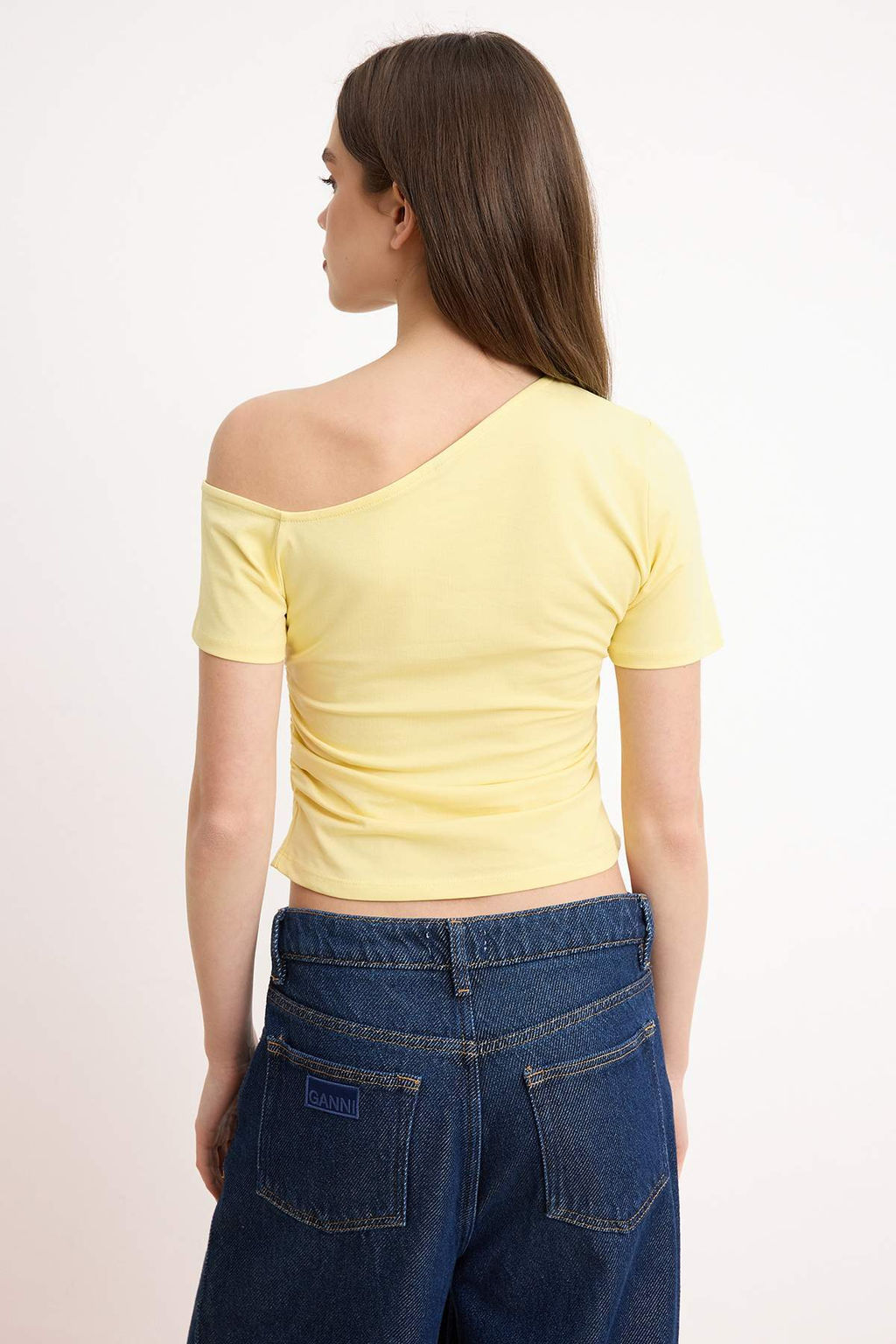 Trendyolmilla Siyah Buzgulu Asimetrik Yaka Esnek Orme Bluz TWOSS24BZ00073  фото 32