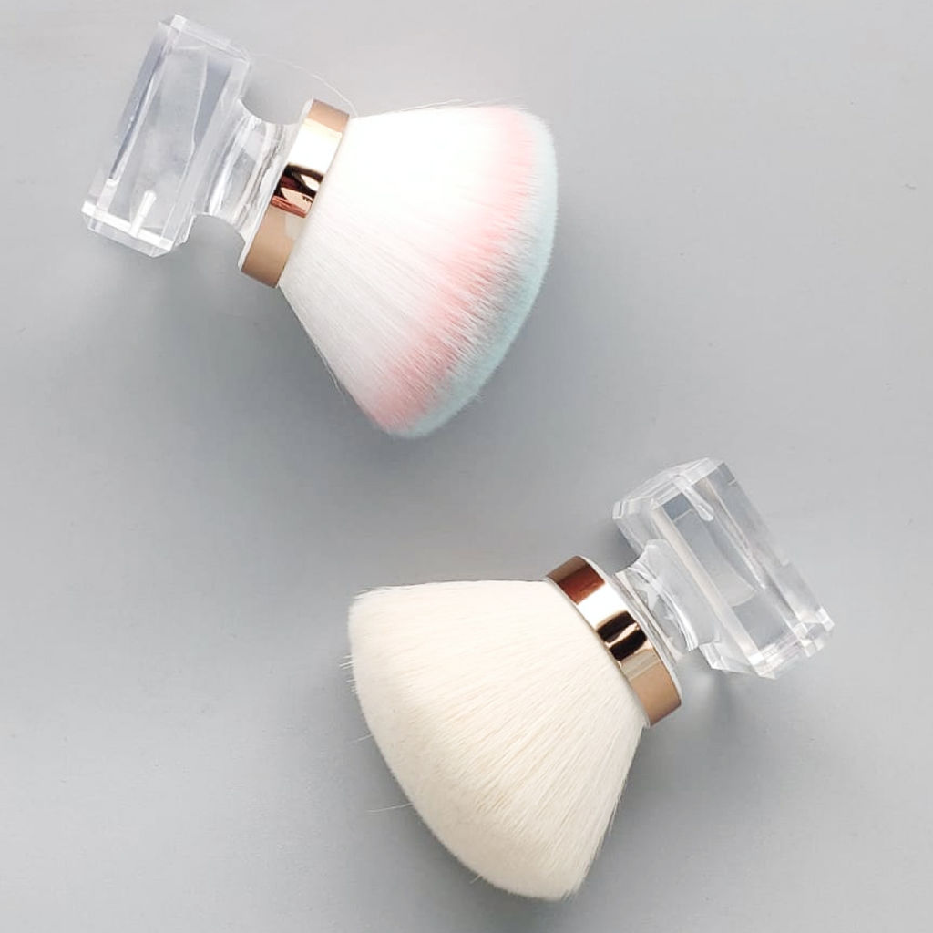 Kristaller Кисть-сметка для удаления маникюрного опила и волос, белый фото 2