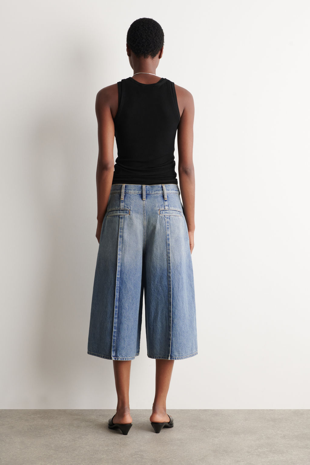 BERMUDAS VAQUERAS
