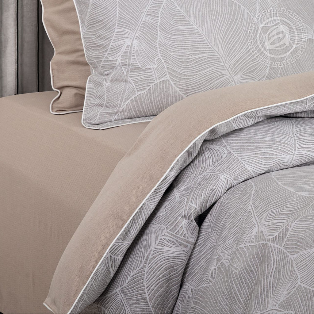 Рональд Евро/Пододеяльник (молния): 1 шт.- 220*200; Простыня: 1 шт.- 260*240; Наволочка (с кантом): 2 шт.- 70*70; Наволочка (с кантом): 2 шт.- 50*70 Велюр Престиж - Арт элегант фото 4