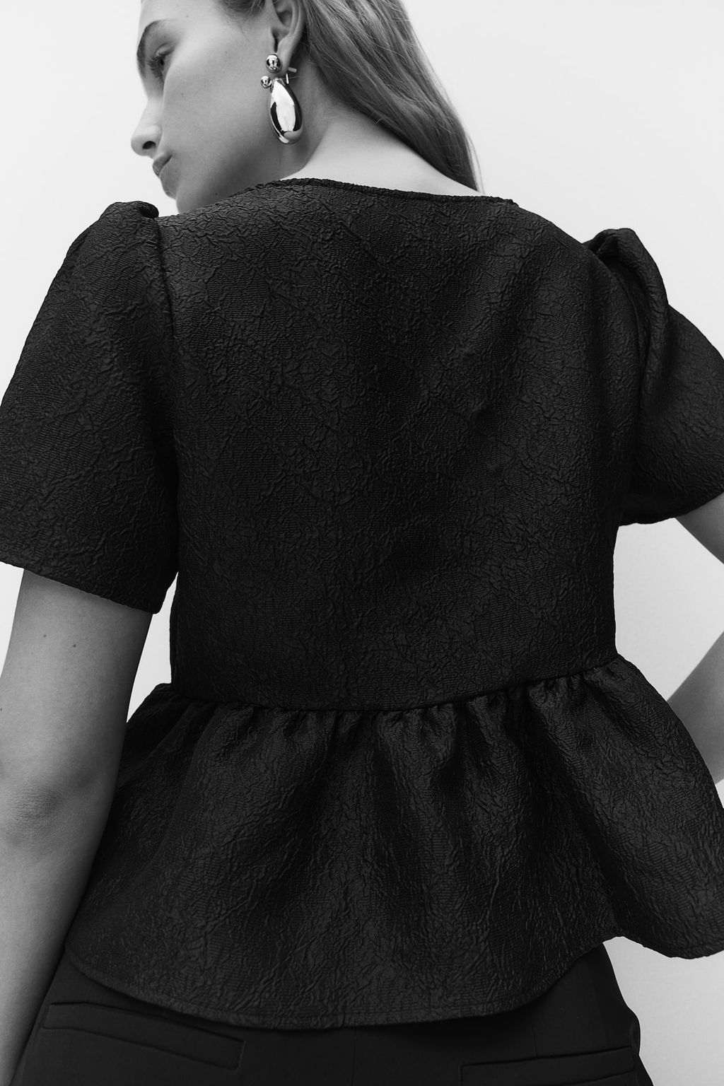 Blusa brocada con peplo - H&m фото 5