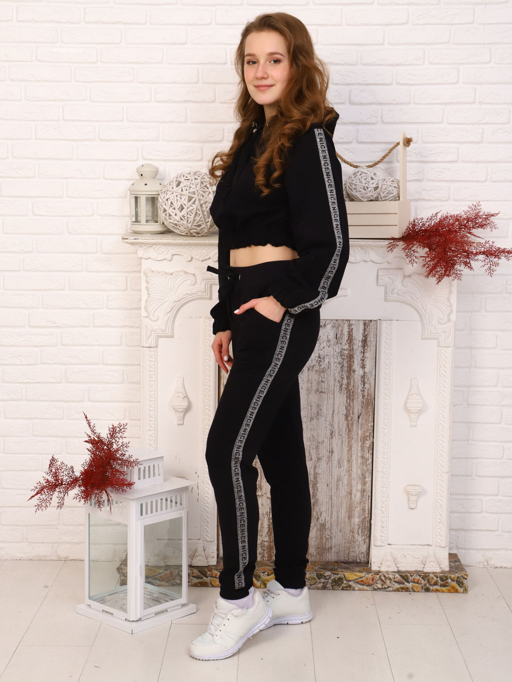 Толстовка "Мила" черный