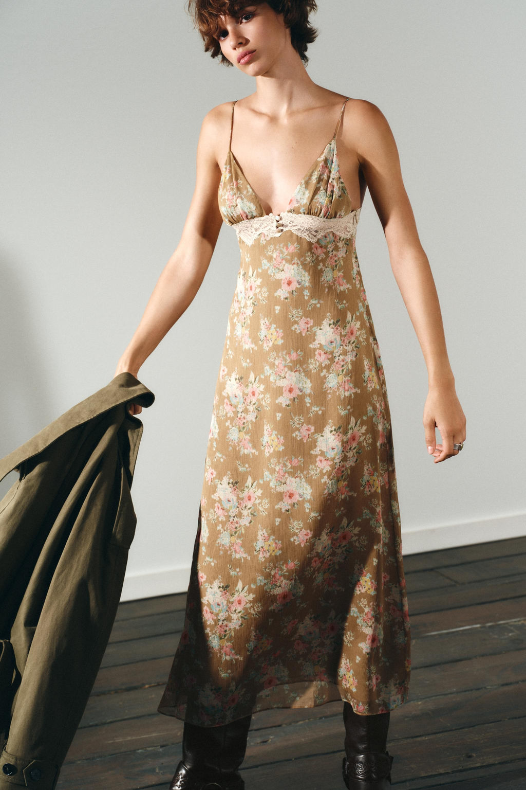 FLORAL PRINT LACE MIDI DRESS - Zara фото 2