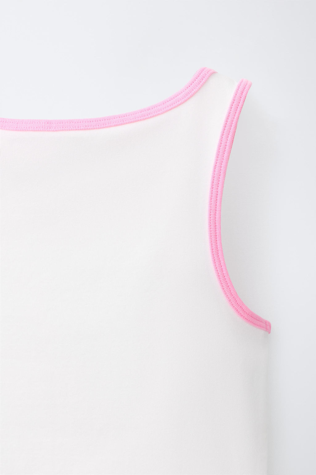 CAMISETA MANGA SISA ESTAMPADO / Rosa / Blanco