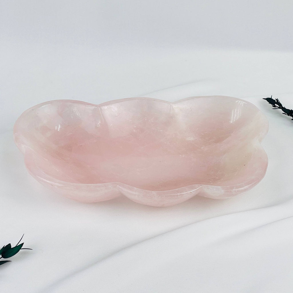 Чаша из мадагаскарского Розового кварца - Радуга самоцветов фото 2