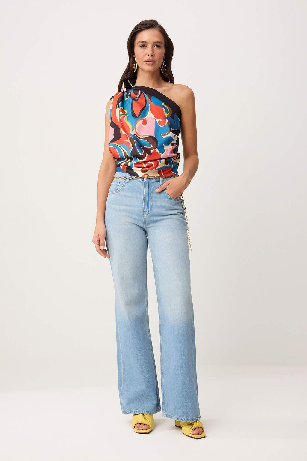 Mavi Kemerli %100 Pamuk Zincir Kemer Detayl? Yuksek Bel Wide Leg Jeans TWOSS26JE00233 - Trendyolmilla фото 3
