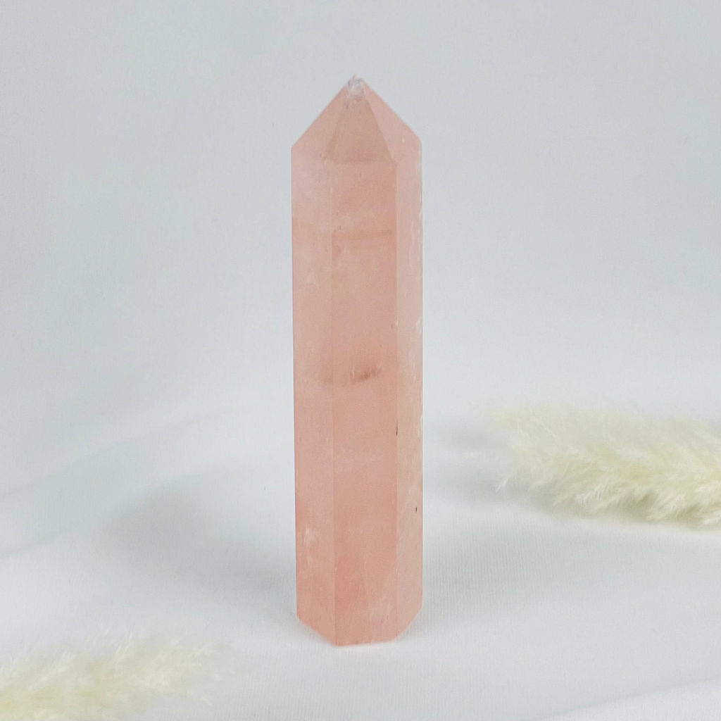 Кристалл из Розового кварца