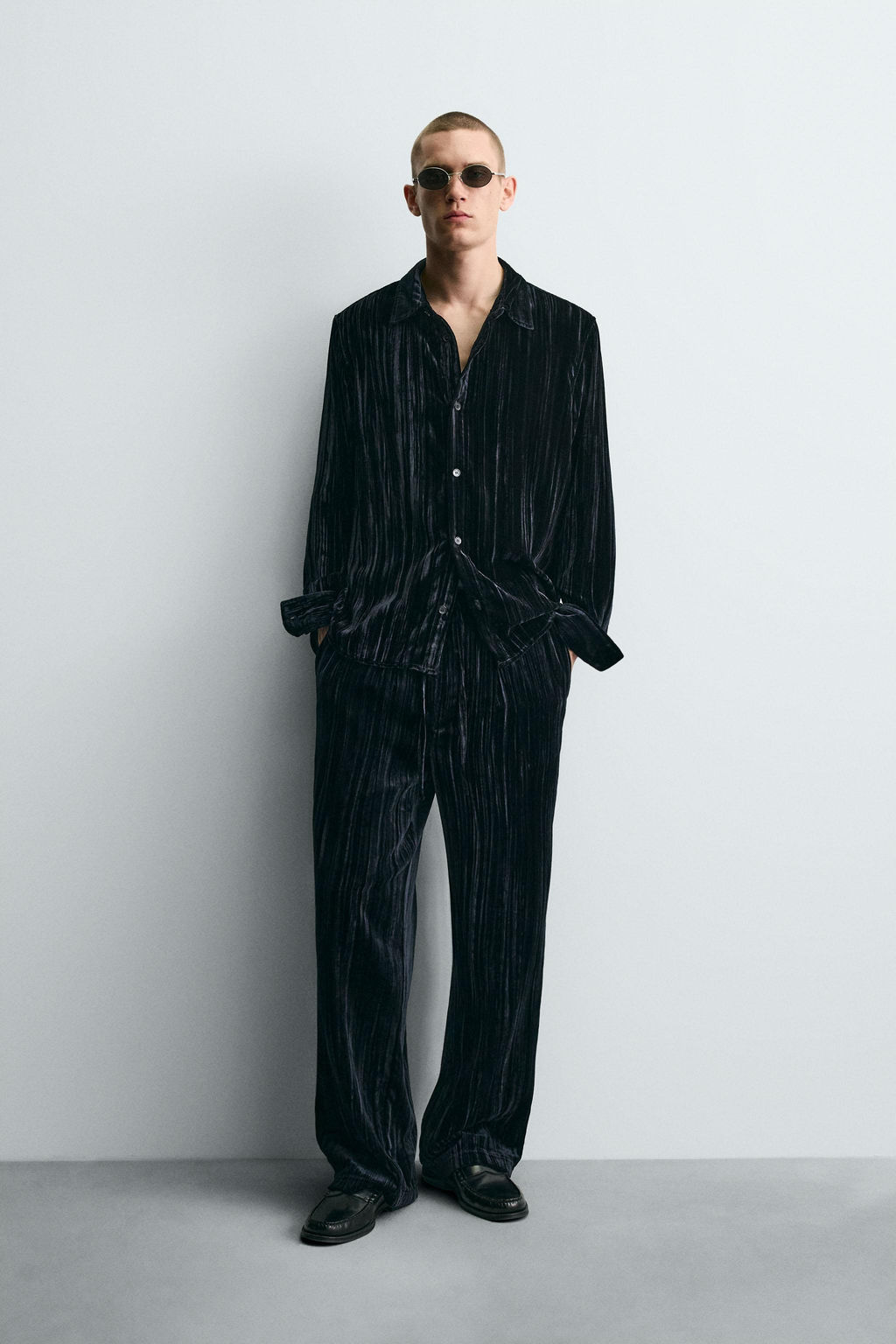 PLEATED VELVET TROUSERS