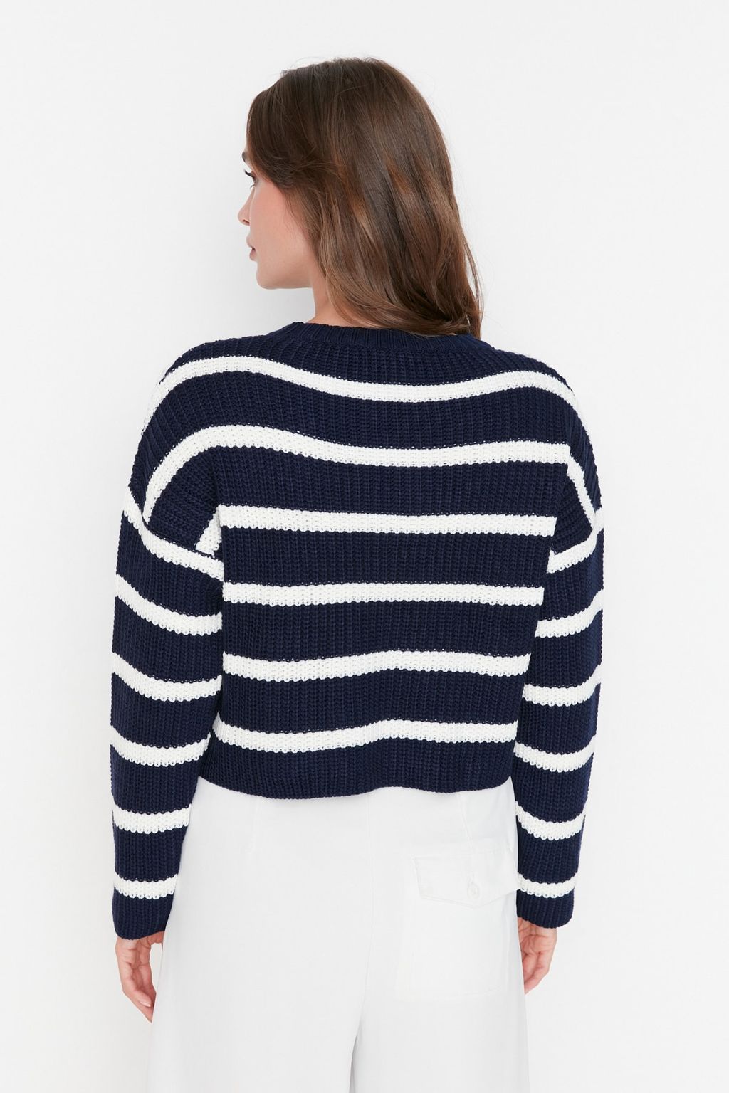 Lacivert Crop Basic Cizgili Genis Kal?p Triko Kazak TWOAW23KZ00390