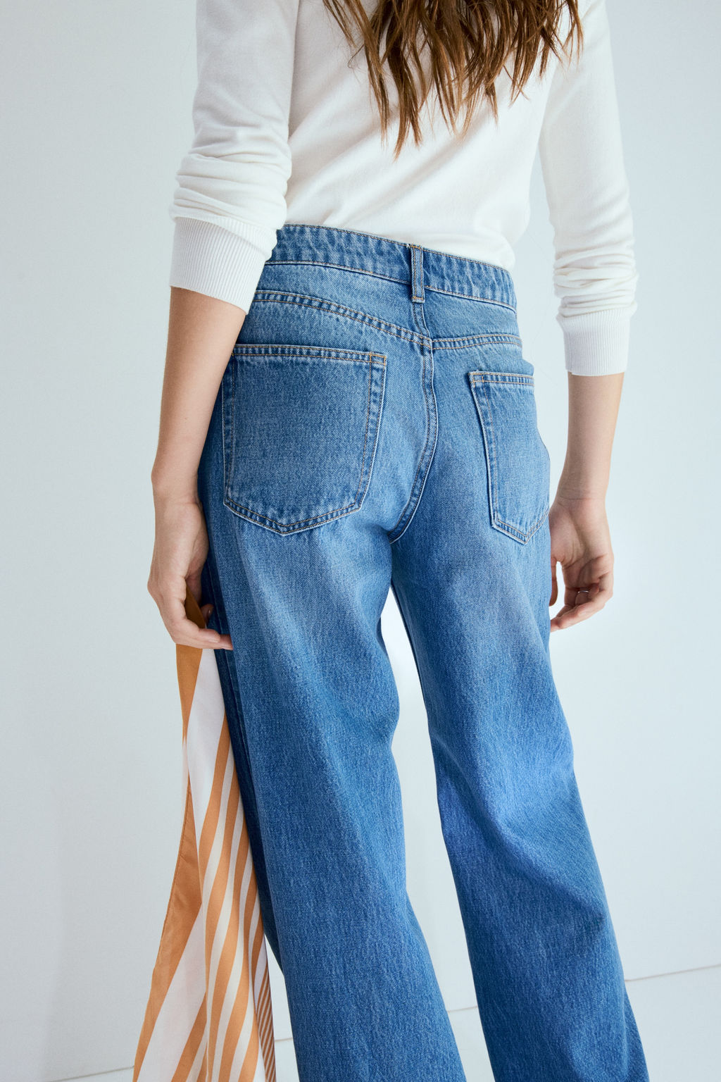 Vaquero con fular Straight High Waist - H&m фото 8