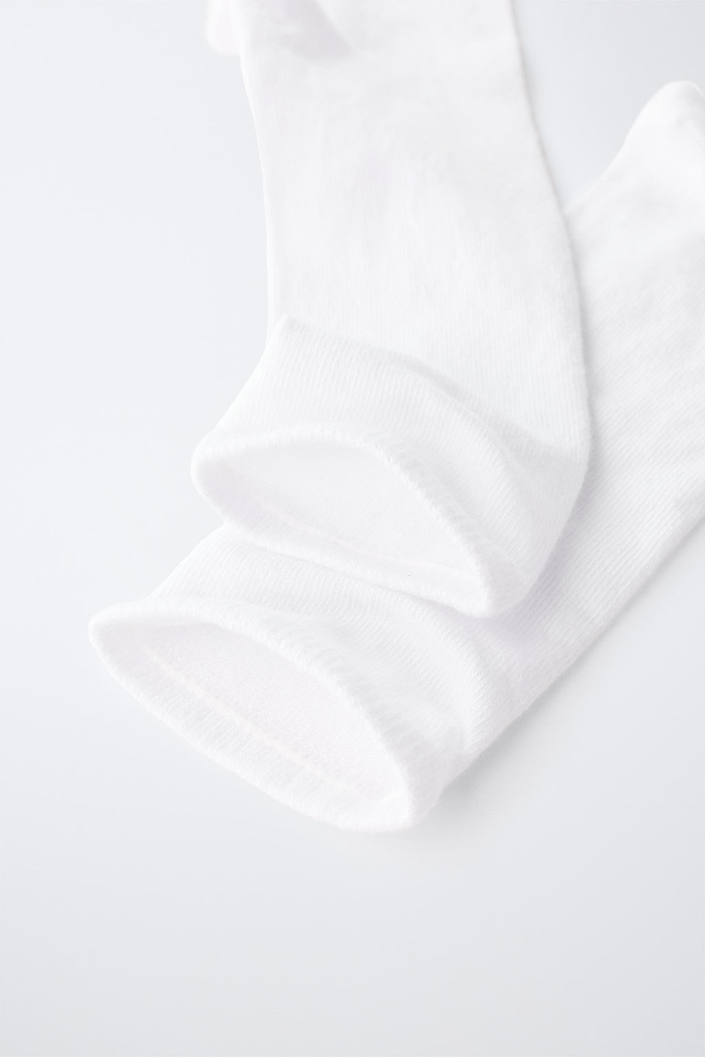 PACK CUATROS CALCETINES MEDIOS / Blanco - Zara фото 3