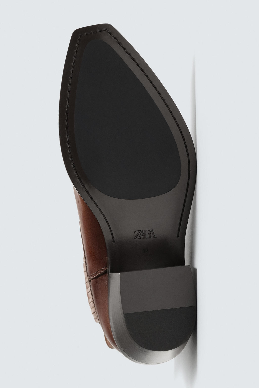 LIMITED EDITION COWBOY LEATHER BOOTS - Zara фото 8