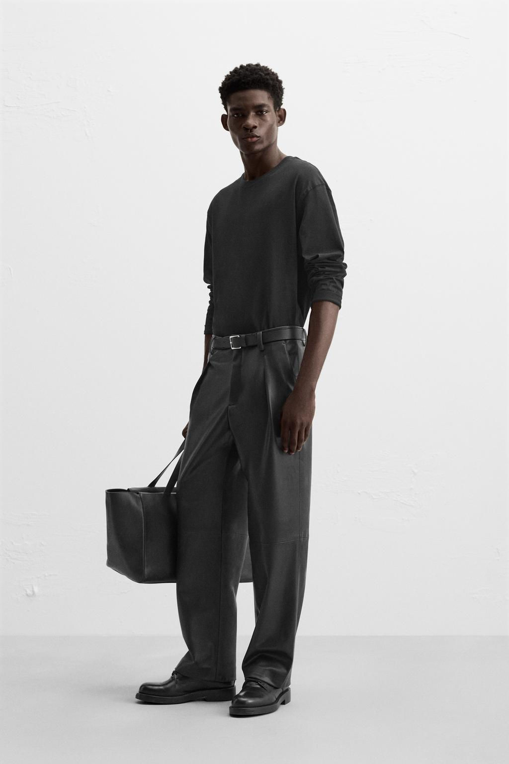 PLEATED FAUX LEATHER TROUSERS - Zara фото 4