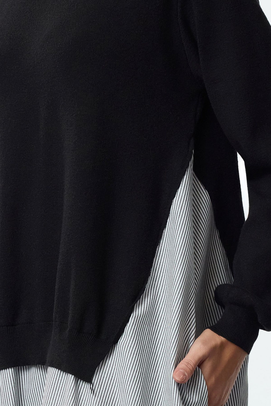 TRENDYOLMILLA Siyah Cizgili Triko Garnili Duz Kesim Midi Dokuma Elbise TWOAW25EL00359 фото 11