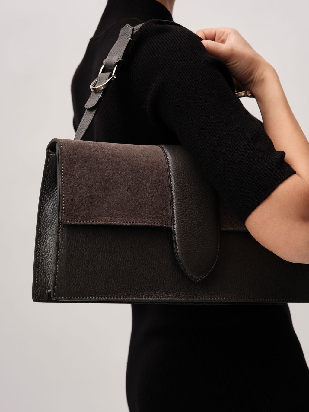 Кожаная сумка Deboro 30408 темный лес