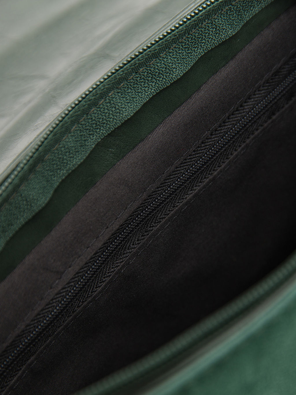 1480 99 31/048 35 Сумка женская